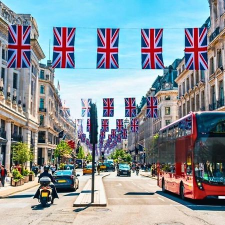 Mayfair Studio By Oxford Street - Luxurylondonstays Екстер'єр фото